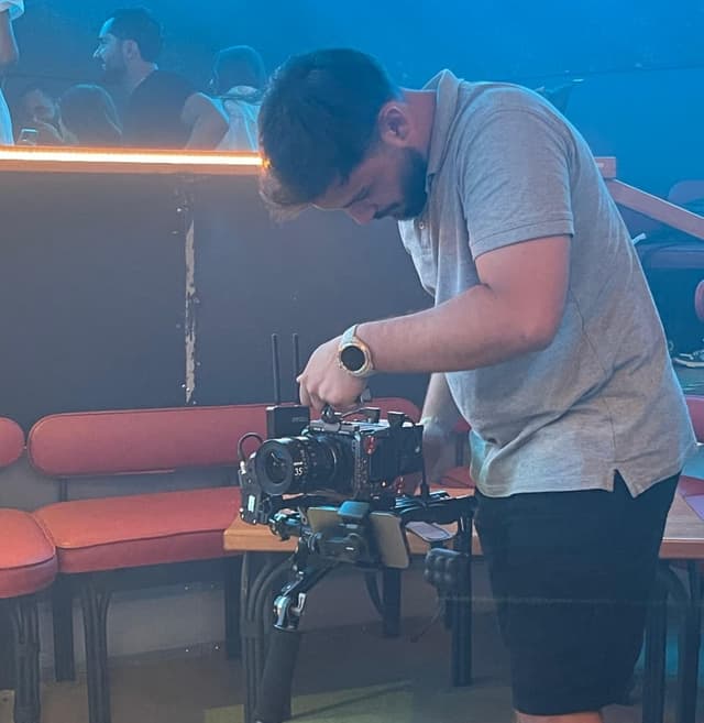 Behind the scenes: on set, before first light